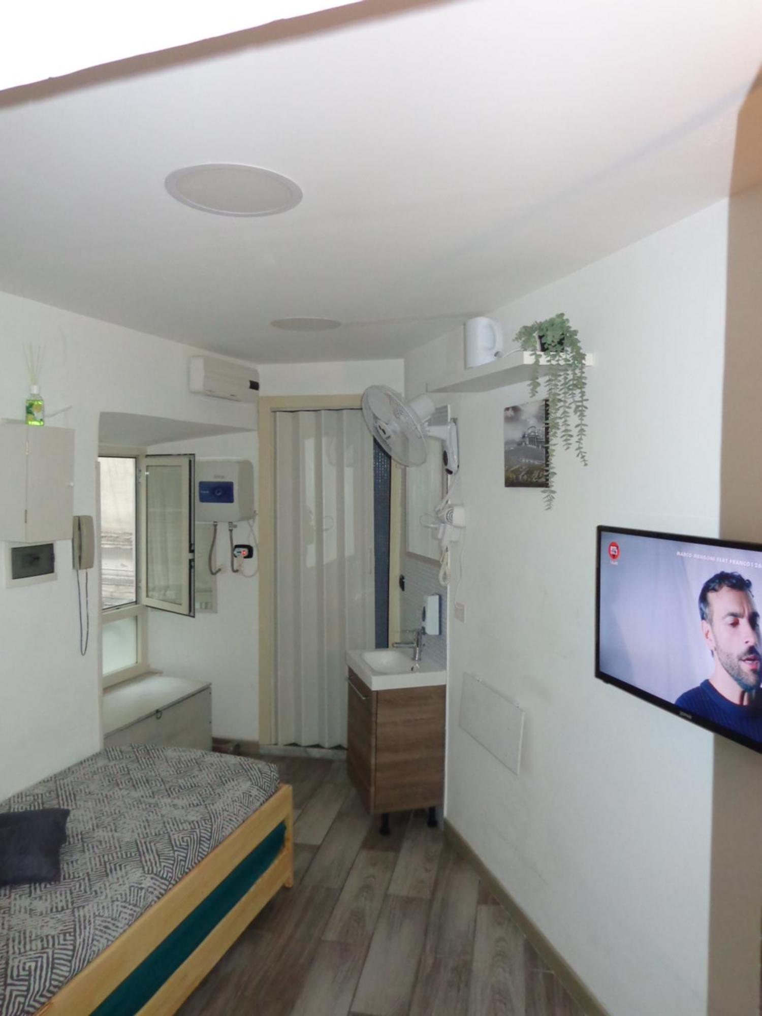 Napoli Central Nest Bed & Breakfast Ngoại thất bức ảnh